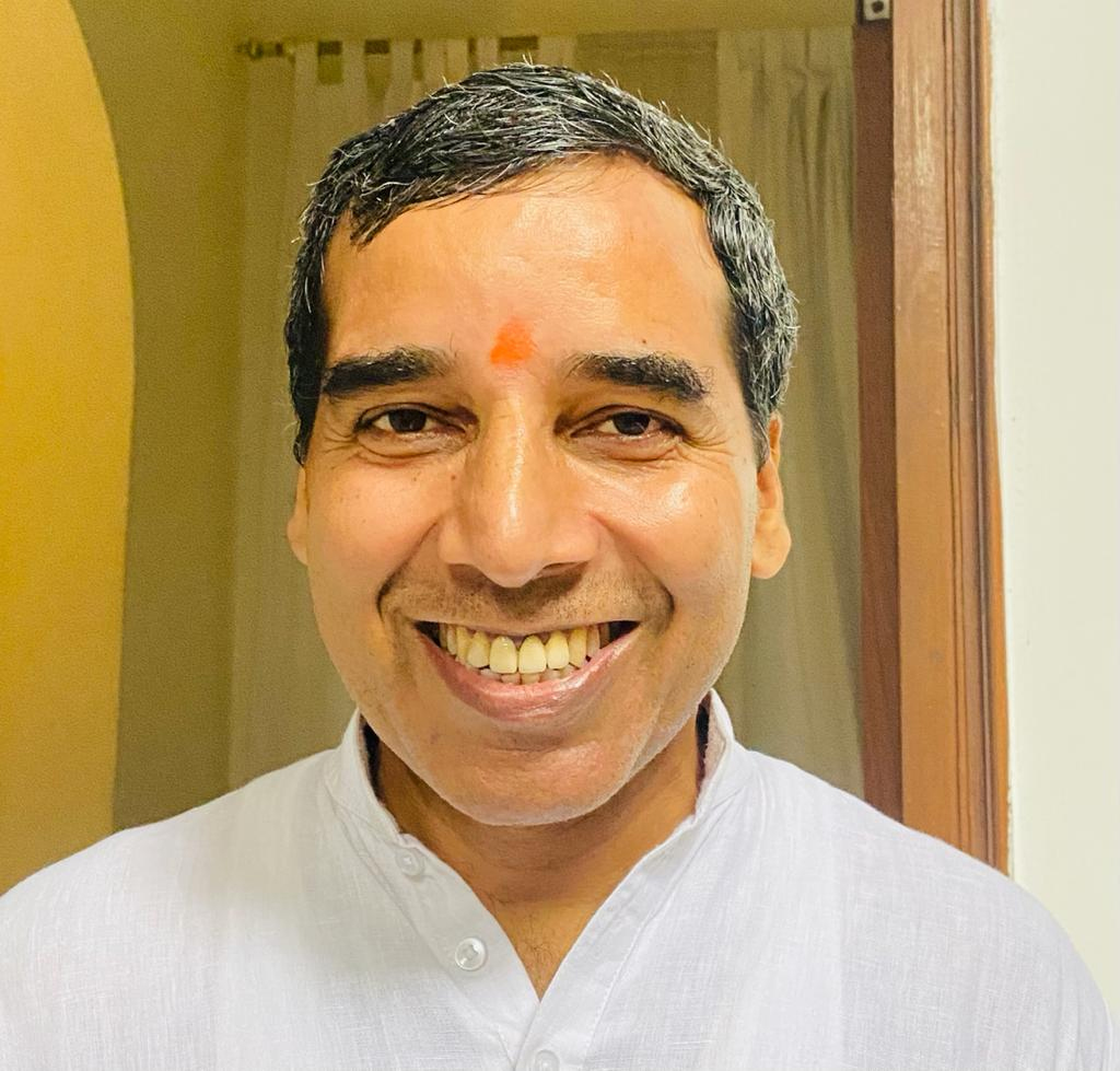 Our Doctors Hemadri Ayurveda Center our-doctors-hemadri-ayurveda-center